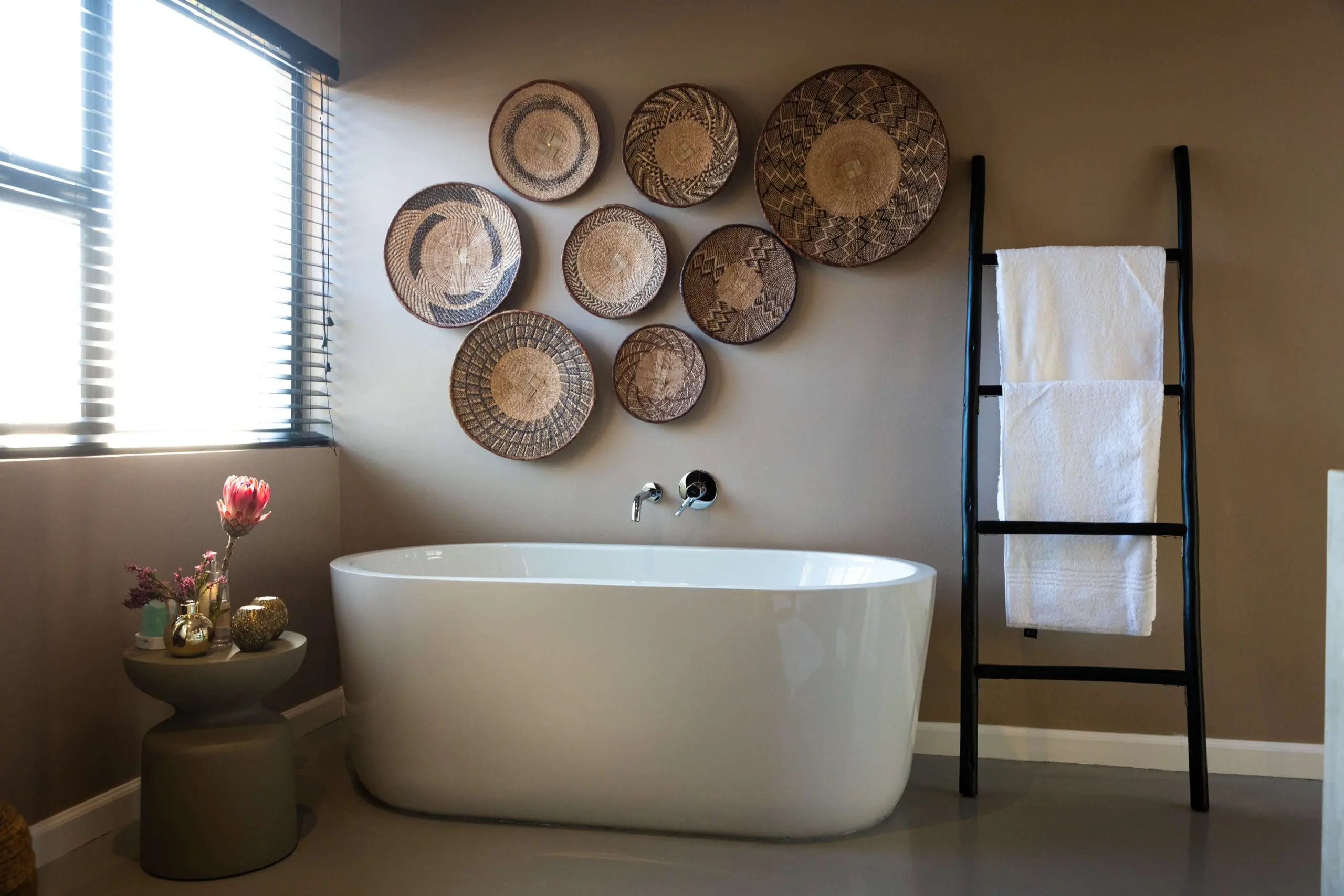 Marepe-Mountain-View-Pangolin Villa bathroom