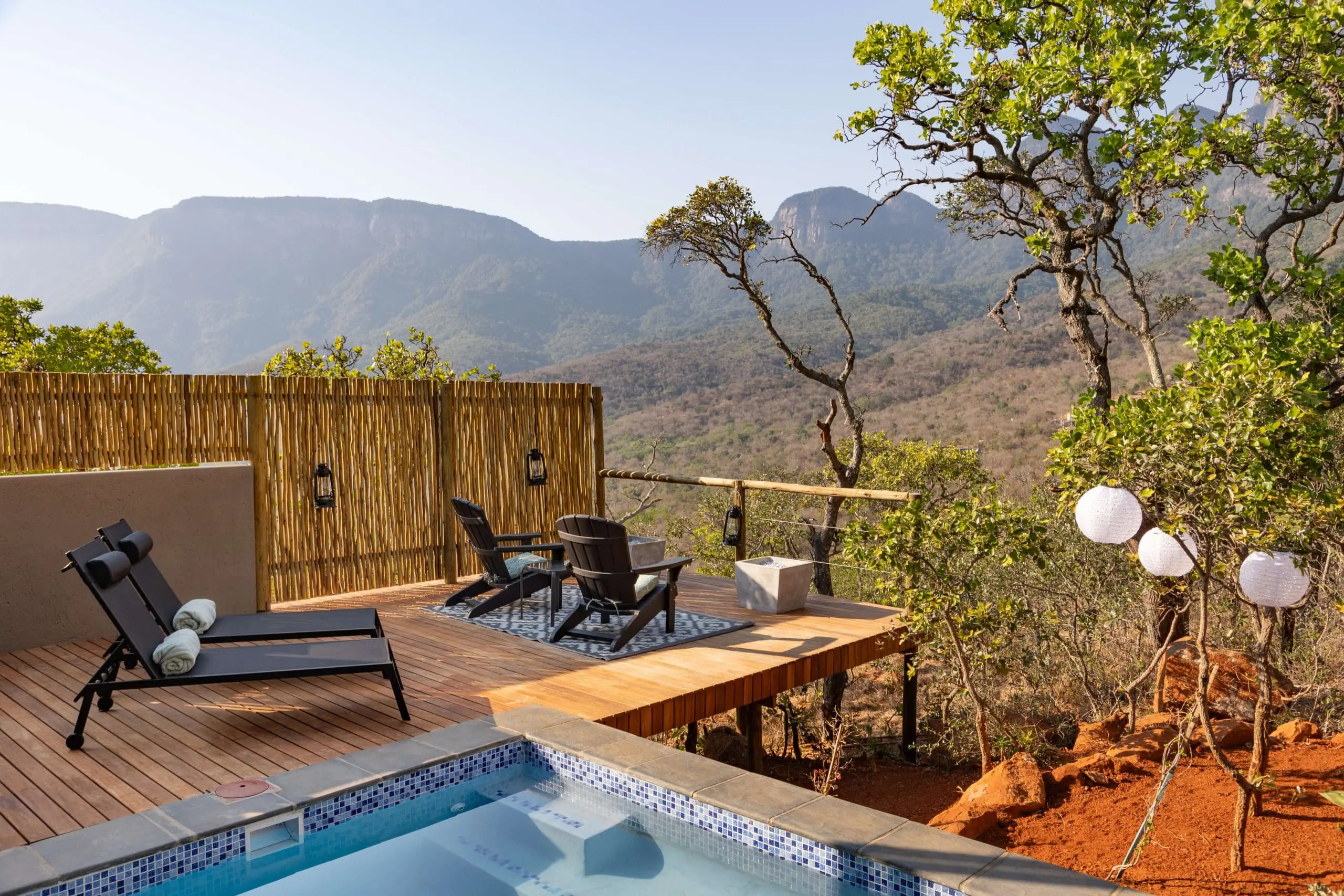 Marepe-Mountain-View-deck area swimming pool mountain view caracal villa